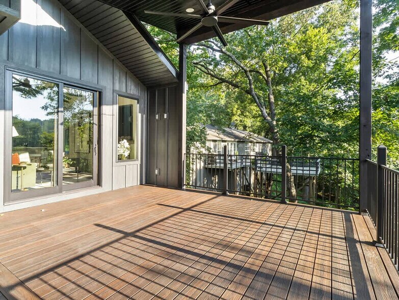 Building Photo - 2104 Almand Dr