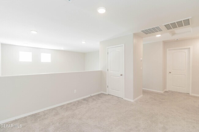 Building Photo - 14465 Mariam Hanna St