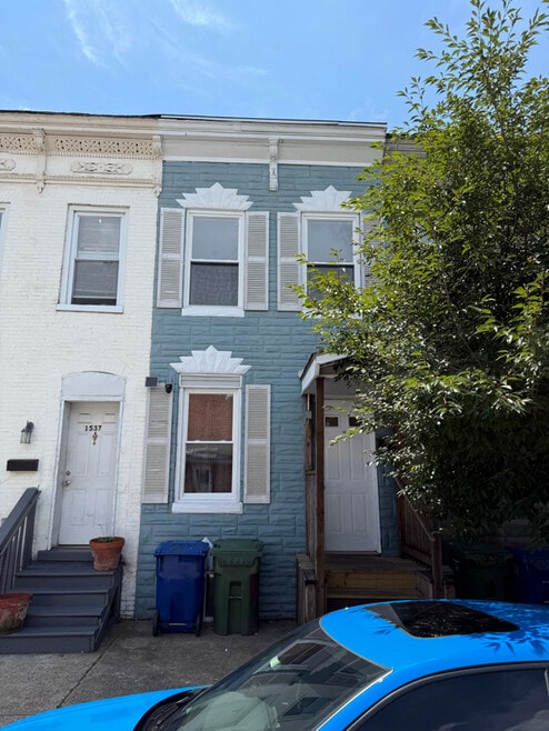 Building Photo - 1539 Cole St