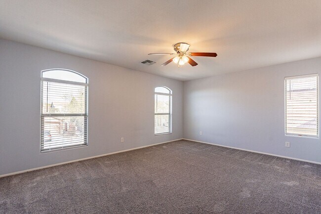 Building Photo - Move In Ready! Four Bedrooms - Close to TSMC