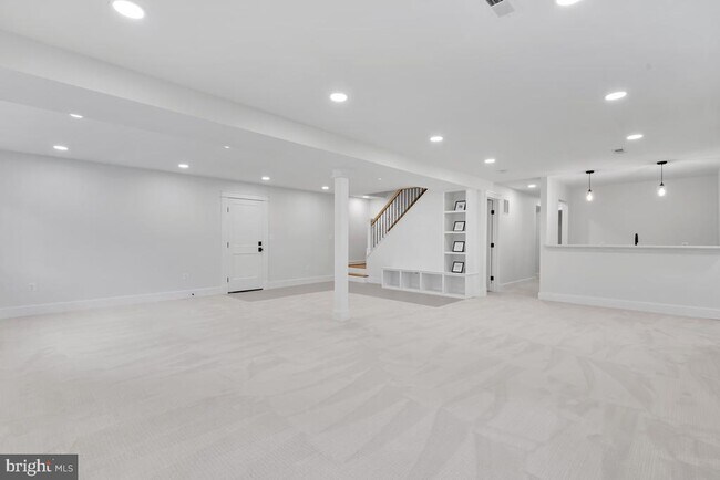Building Photo - 3109 N Nottingham St