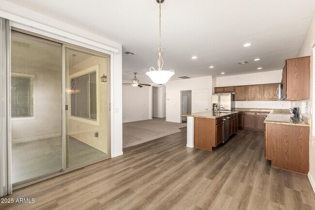 Building Photo - 23862 W Harrison Dr