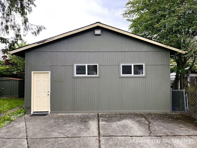 Building Photo - Spacious Studio Home Available Near Rocky ...