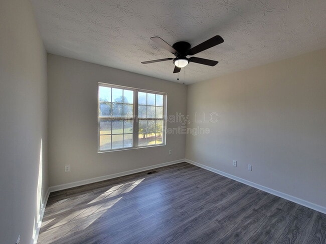 Building Photo - 120 Buddy Blvd