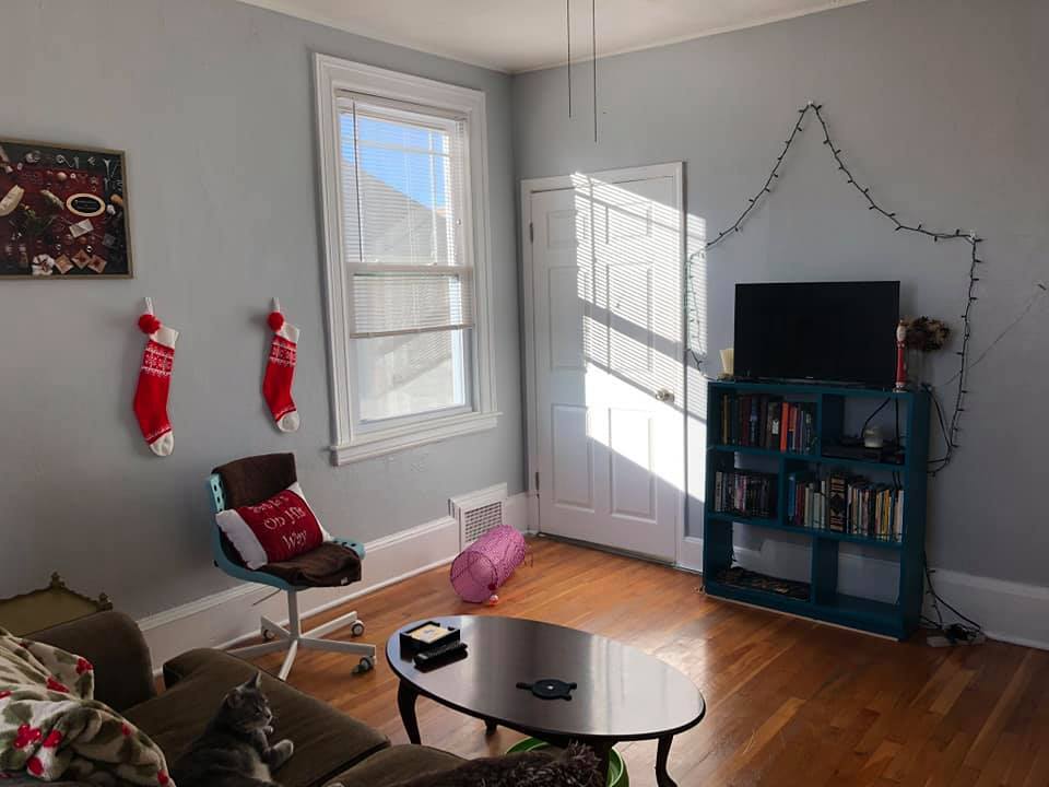 Livingroom - 3404 Baltimore Ave
