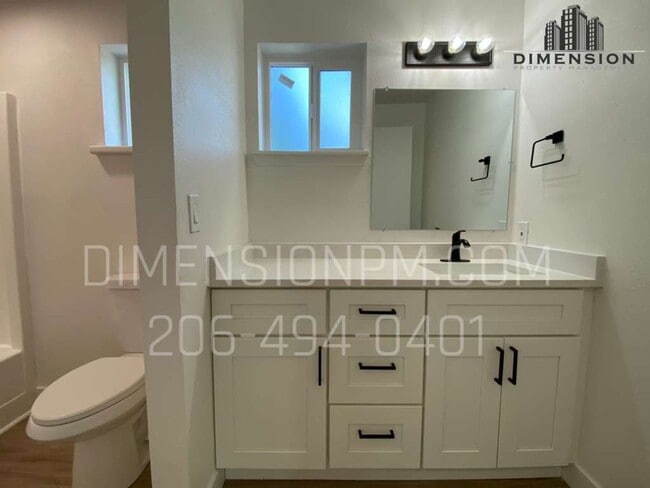 Building Photo - Charleston Duplex