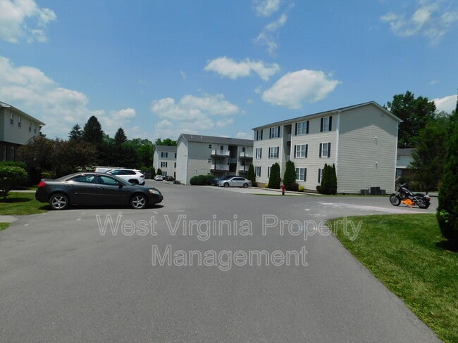 Building Photo - 160 Cardinal Wy