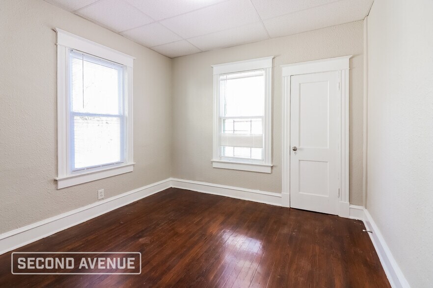 Building Photo - 4017 S Benton Ave