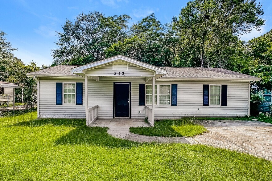 Building Photo - 213 Reid St