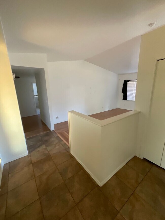 Building Photo - 9018 Andes Ct