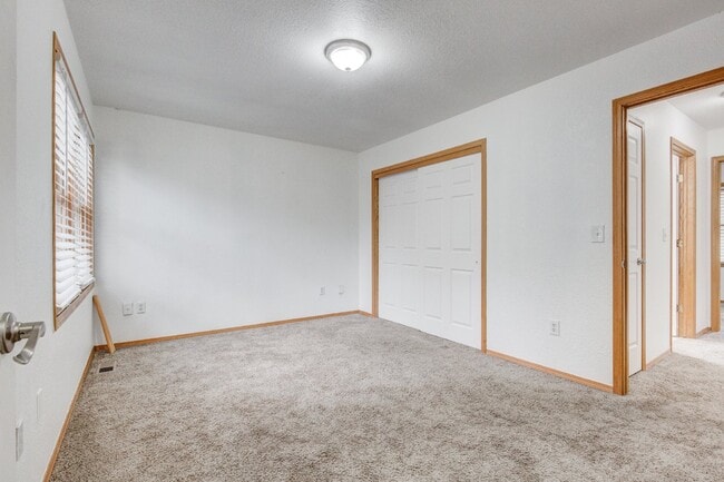 Building Photo - 2535 Spruce St