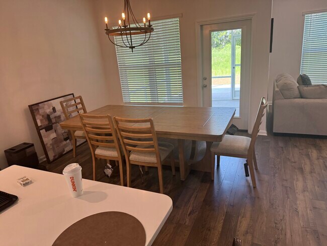 Building Photo - 5435 Shelly Lynn Dr