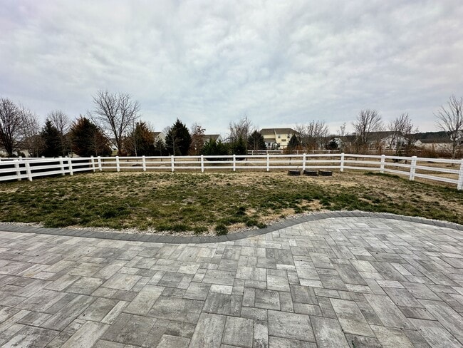 Building Photo - 30735 Waterfront Dr