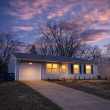 Building Photo - Stylish Santa Maria Stunner - **1/2 off First Month's Rent!!**