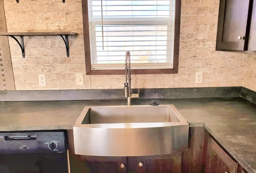 Building Photo - 338 Saddle Dr