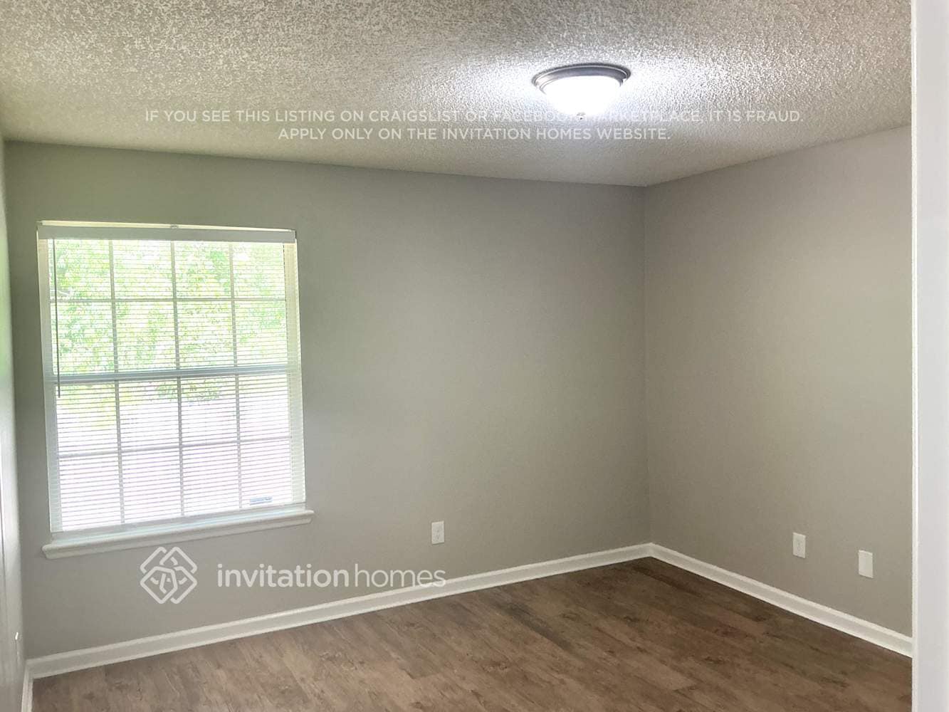 Building Photo - 11774 Mountain Ash Rd E