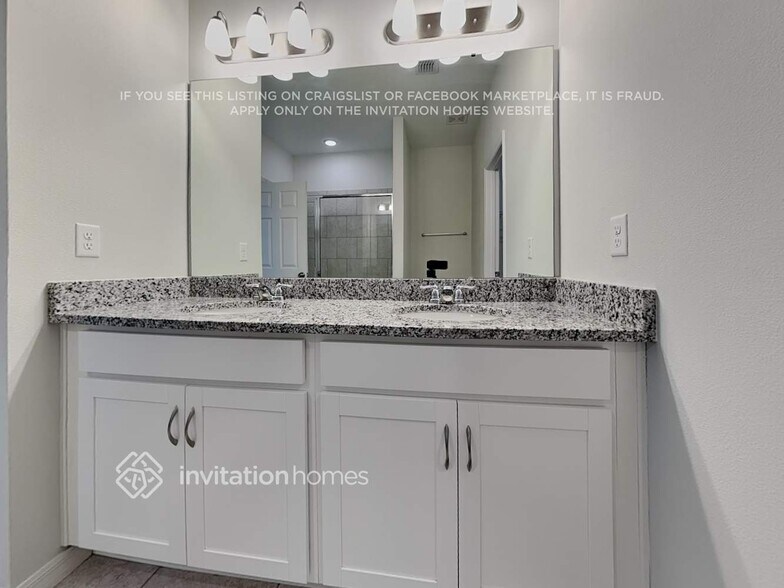 Building Photo - 5656 Timber Mdw Wy