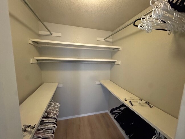 Building Photo - 20 Mc Gee St