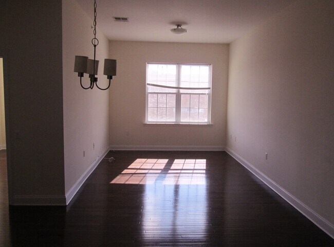 Building Photo - 414 Rahway Ave