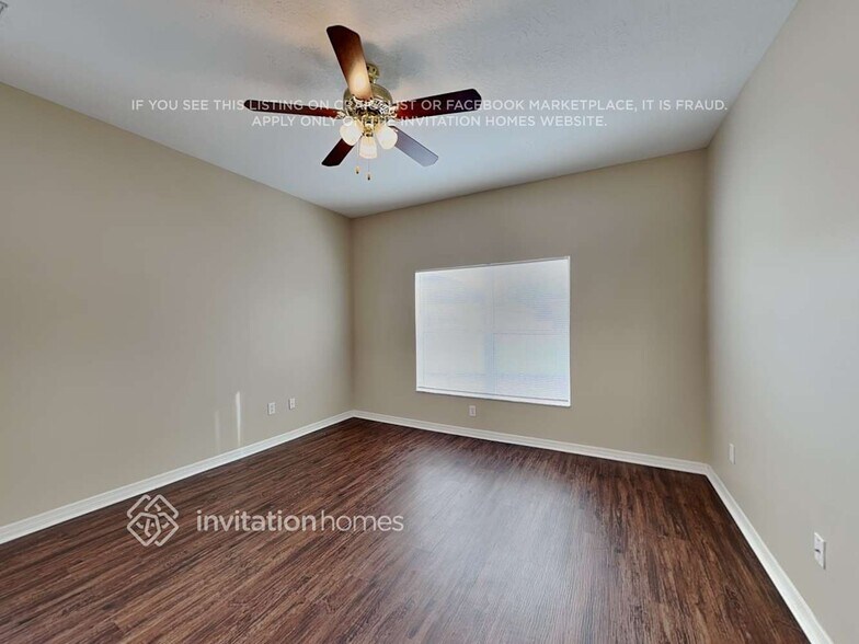 Building Photo - 11208 Shelter Cove Loop