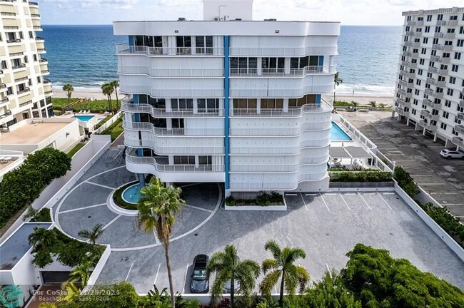 Building Photo - 3211 S Ocean Blvd