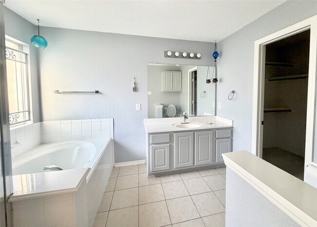Building Photo - 16606 Cold Harbor Ln