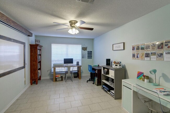 Building Photo - 8271 Branston Dr