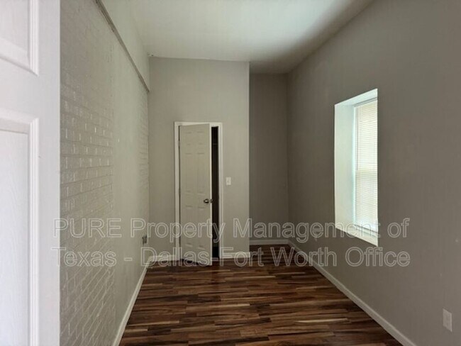 Building Photo - 2932 Haynie St