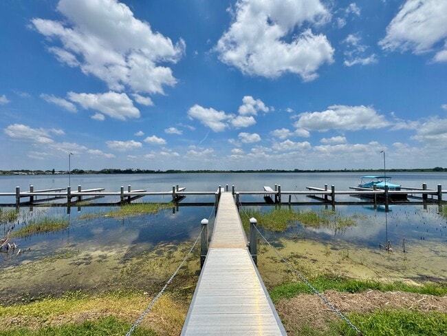 Building Photo - Winter Ridge Condo - Lake Views of Lake Co...