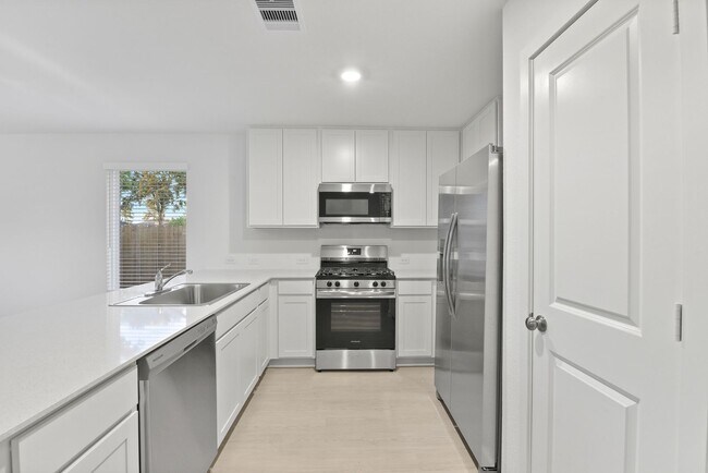 Building Photo - Stylish 4 Bedroom Home in Magnolia Ridge Community