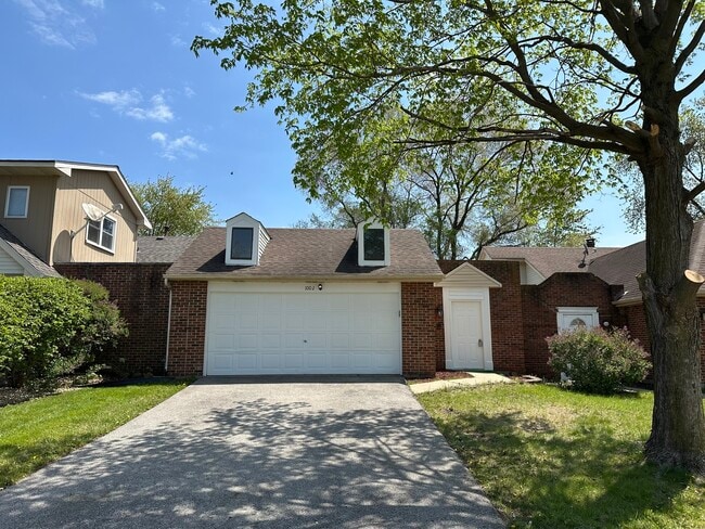 Building Photo - 1002 Pheasant Run Ln