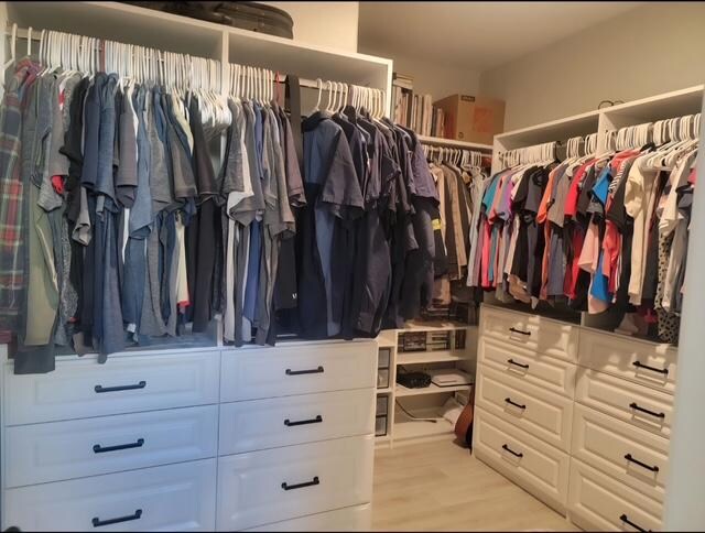 Building Photo - 814 W Santa Gertrudis Trail