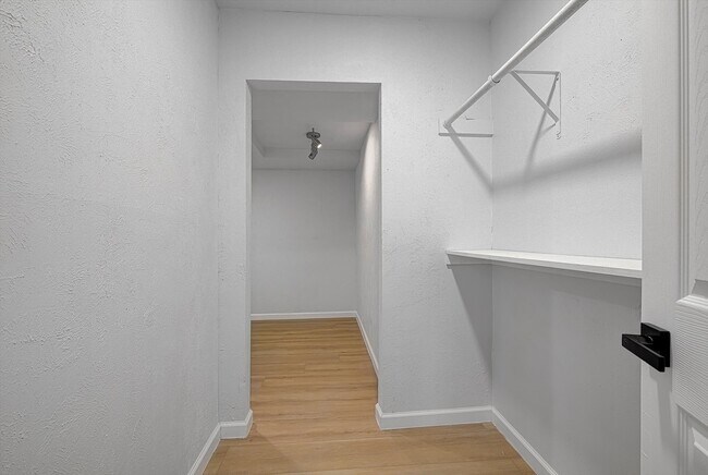 Building Photo - 15507 Sierra Valle Dr