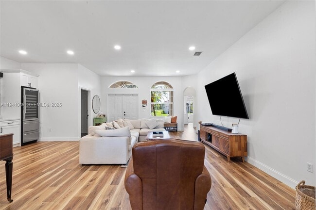 Building Photo - 2630 Dunwoodie Pl