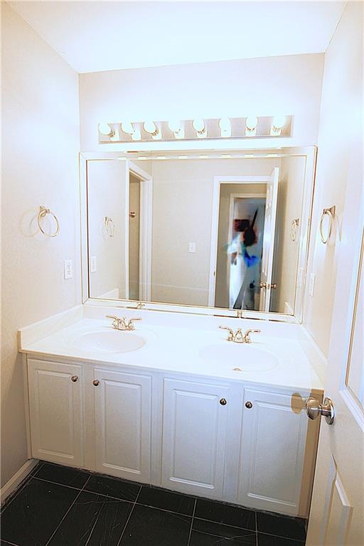 Building Photo - 2552 Chestnut Landing