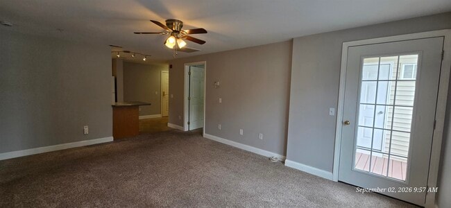 Building Photo - 14 Vista Ridge Dr
