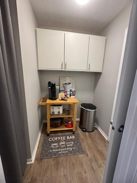 Building Photo - 320 Huff St