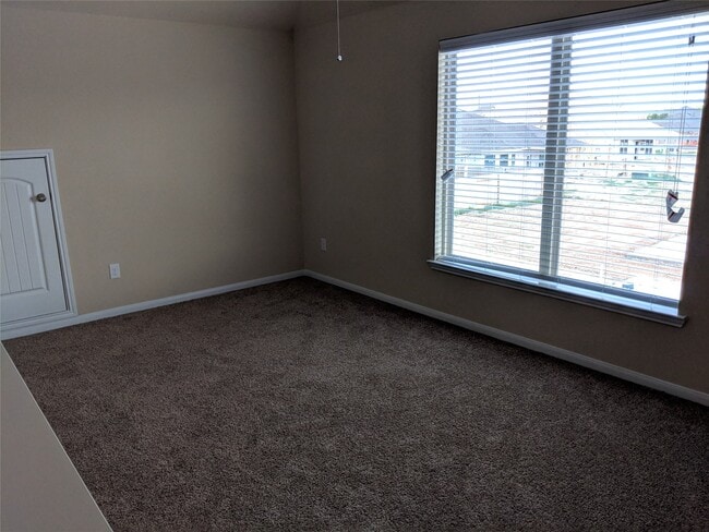 Building Photo - 5211 Ivory Glass Dr