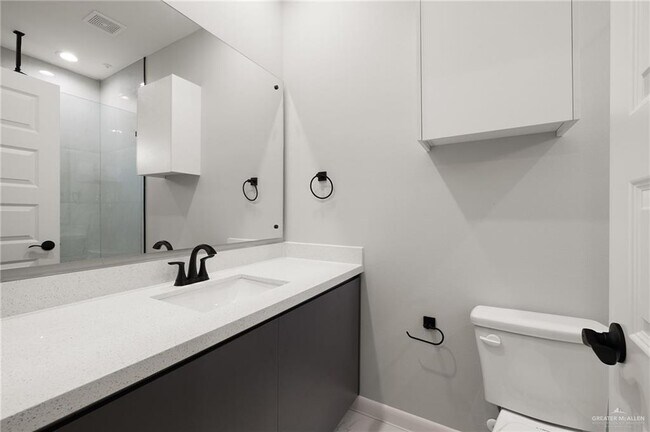 Building Photo - 22 Whetstone Ave