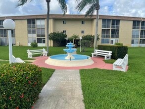 Building Photo - 555 Purdy Ln