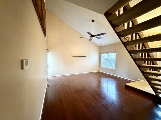 Building Photo - 845 Crashaw St