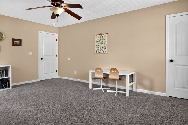 Building Photo - 1156 Meachem Dr