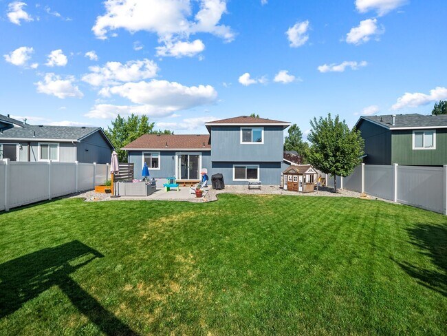 Building Photo - Furnished 3-Bedroom Home in Spokane Valley – Comfortable & Move-In Ready