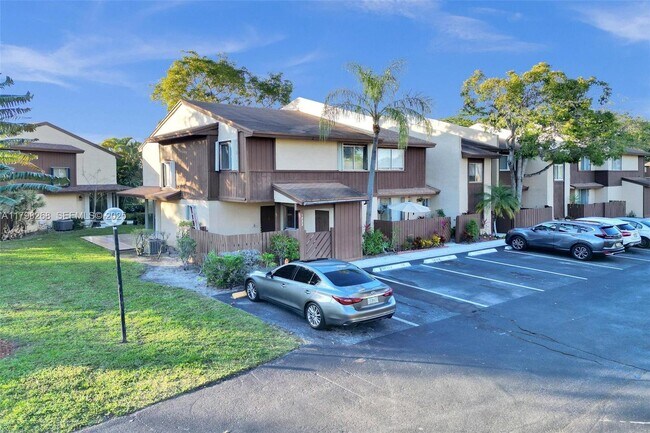 Building Photo - 1233 Hampton Blvd