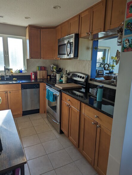 Building Photo - 2456 Massachusetts Ave