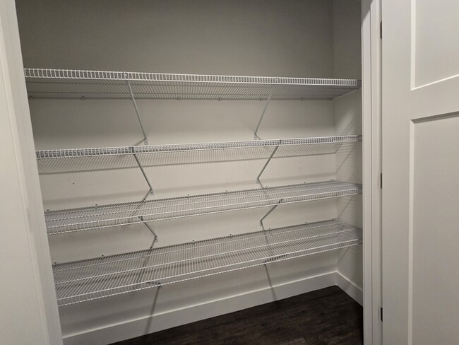 Building Photo - 1985 N 3330 W