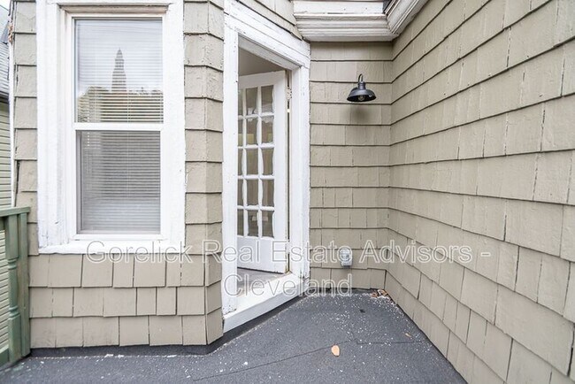 Building Photo - 2158 Murray Hill Rd