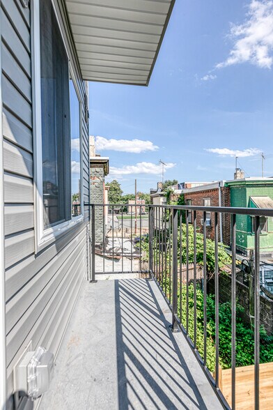 Building Photo - 2808 Cecil B Moore Ave