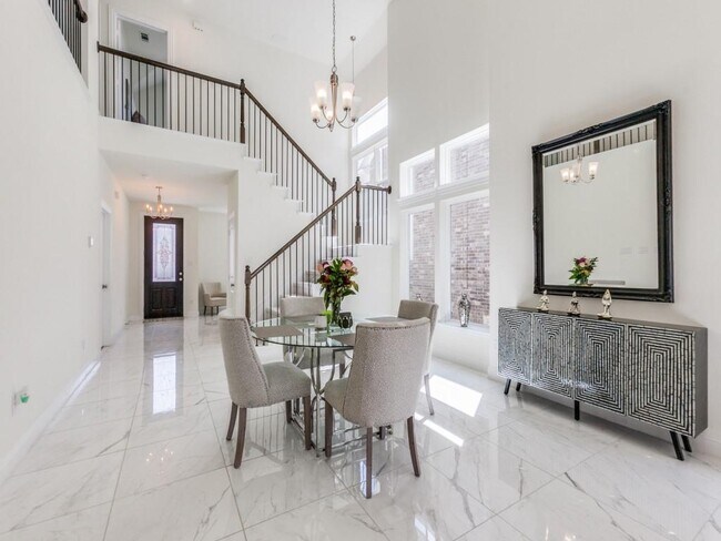 Building Photo - 337 Gleneagles Dr