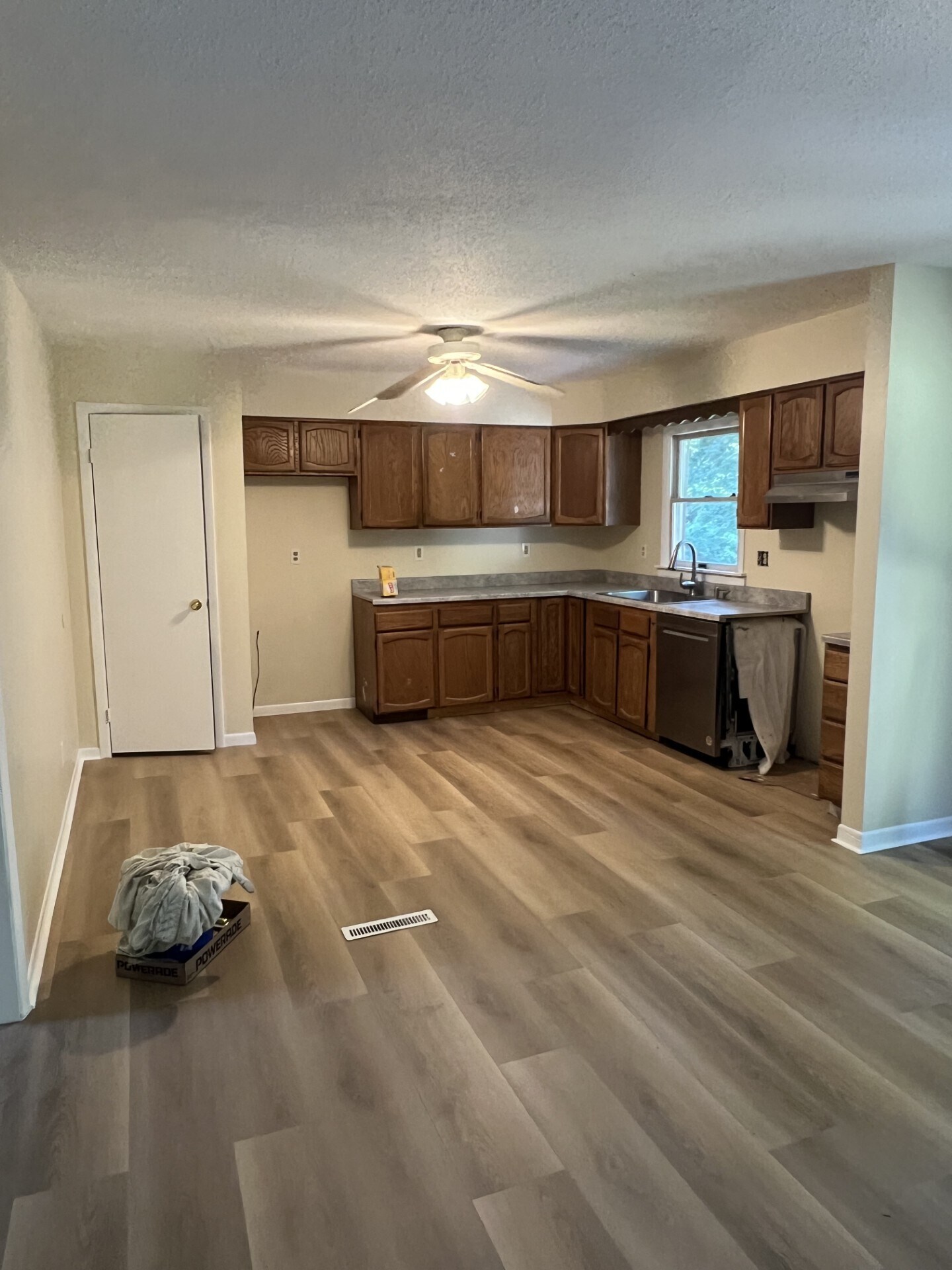 Building Photo - 51 Powell Ave